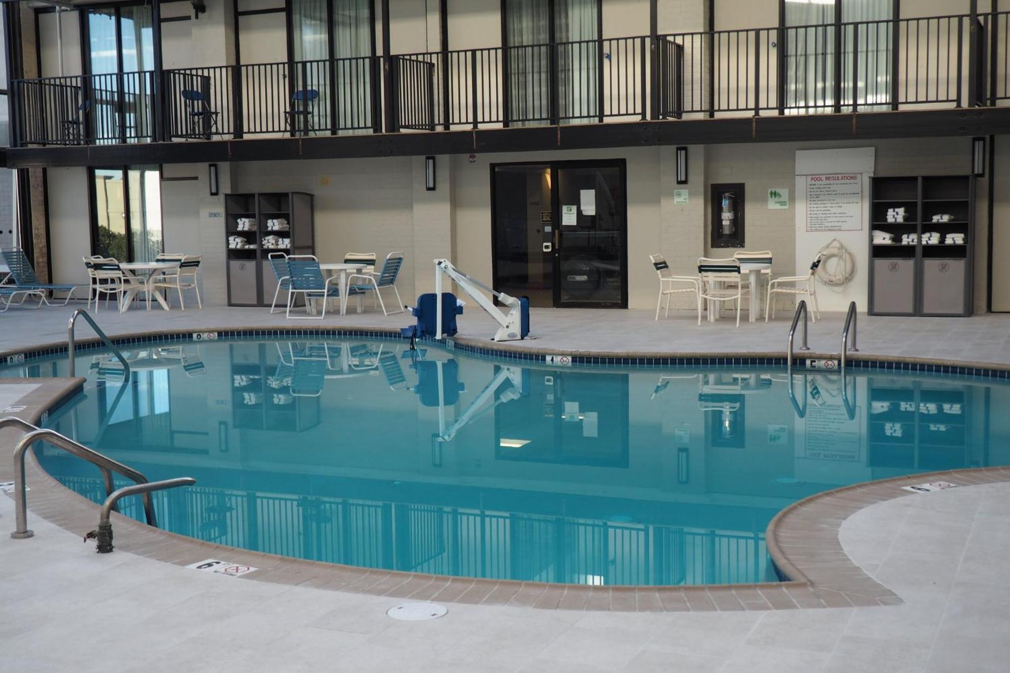 Hotel Harrisburg I-81 Hershey Area By Ihg Grantville